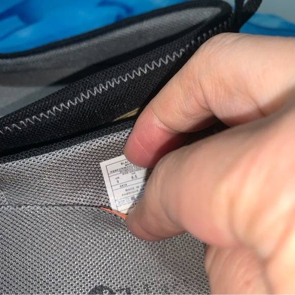 Merrell Women's Enlighten Awake Slip-On Flat Black Gold Sz 9 - Picture 2 of 8